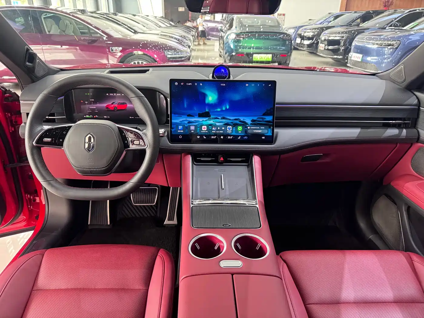 AITO Wenjie AITO M5 2025 Extended Range Ultra AWD фото 11