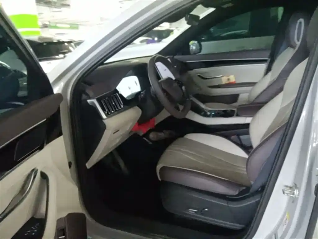 BYD Song PLUS PHEV 2025 EV Smart Driving Edition 520km Luxury фото 16