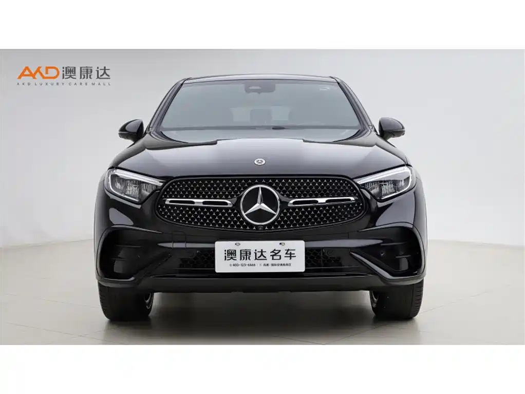Mercedes-Benz GLC Coupe 2025 GLC 300 4MATIC Coupe SUV фото 2