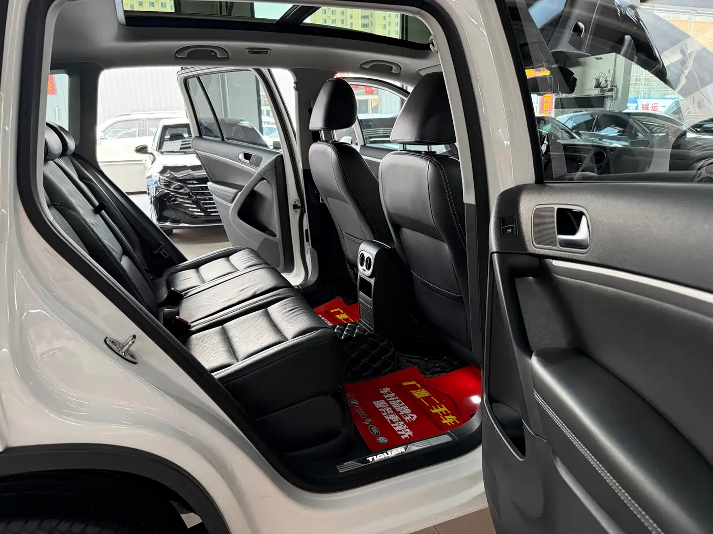 Volkswagen Tiguan 2016 Model 300TSI Automatic 2WD Luxury Edition фото 11