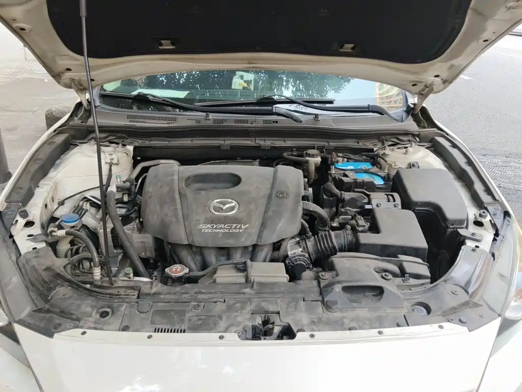 Mazda Mazda 3 2014 2014 Sedan 1.5L Automatic Luxury