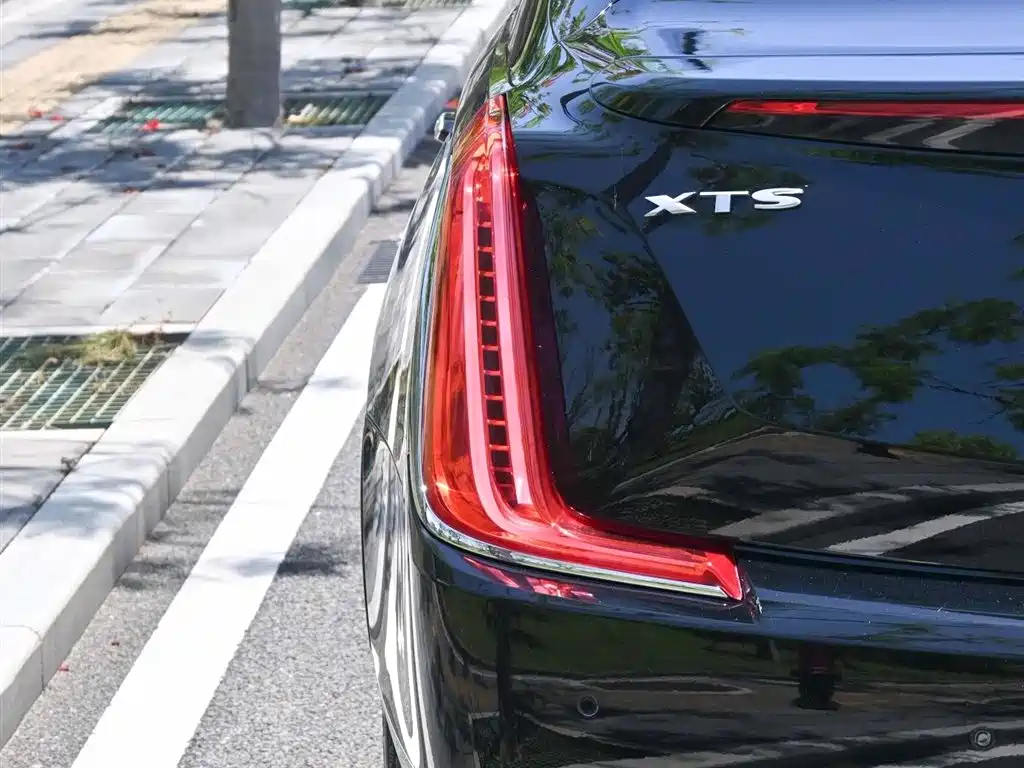 Cadillac XTS 2018 28T Technology фото 6