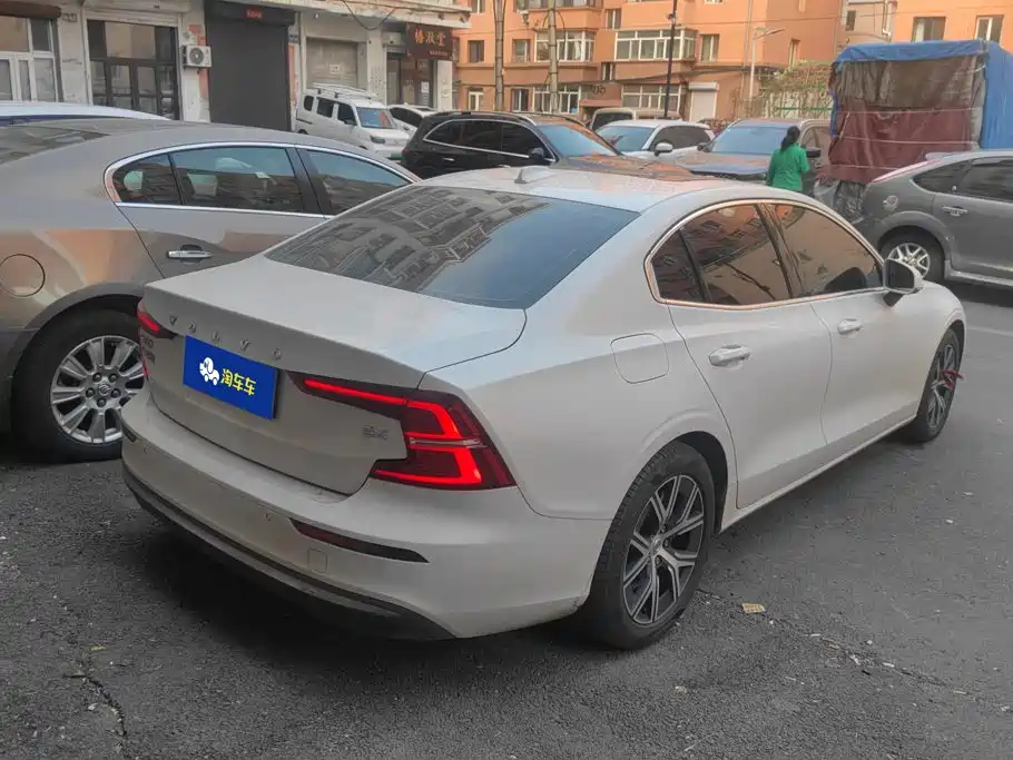2026 Volvo S60