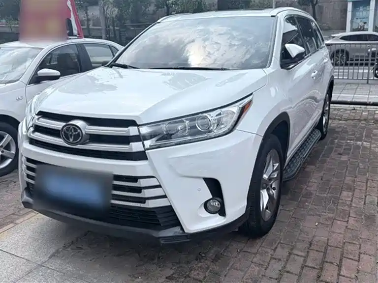 Toyota Highlander 2021 2.0T AWD Luxury 7-Seater