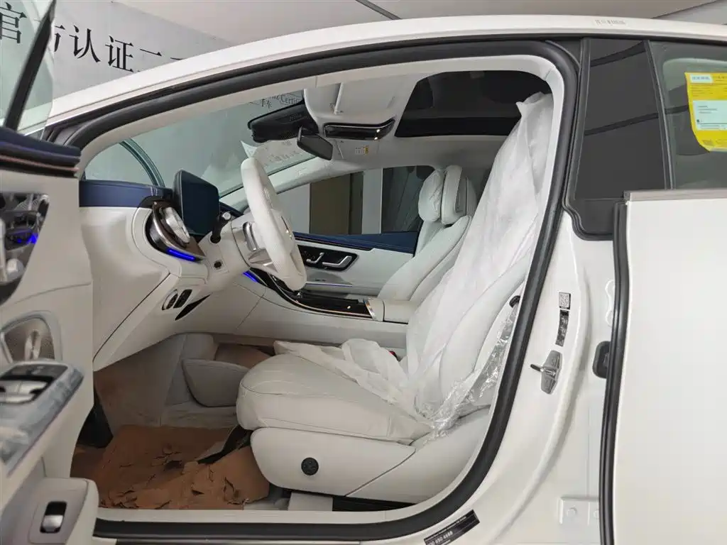 Mercedes-Benz EQE 2025 500 4MATIC Pioneer фото 7