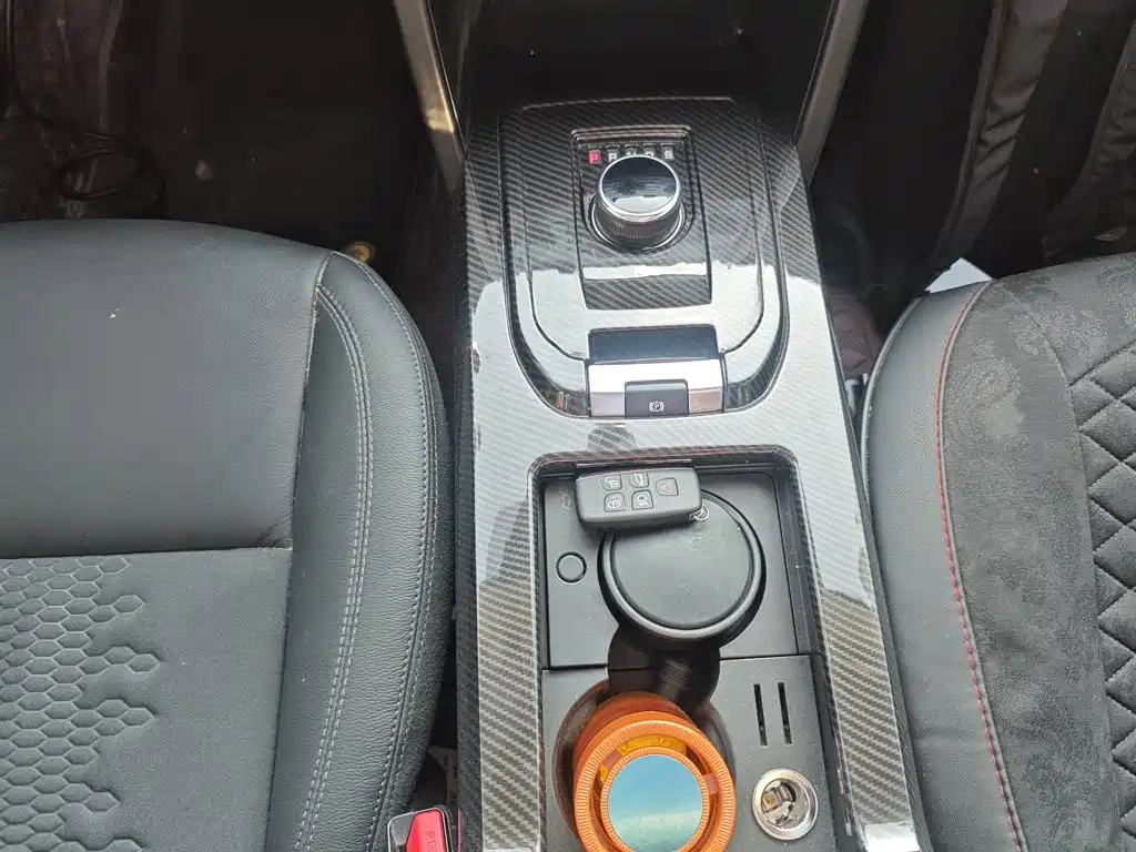 Фото 14 - Land Rover Discovery Sport