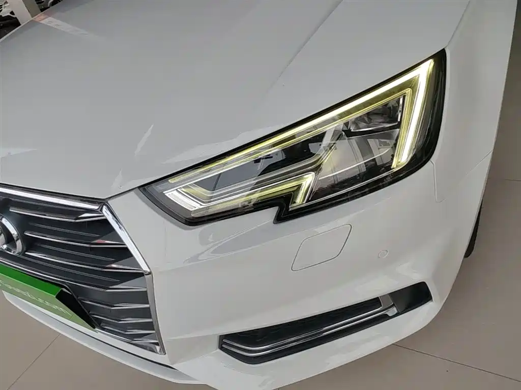 Audi A4L 2018 30th Anniversary 40 TFSI Fashion фото 24