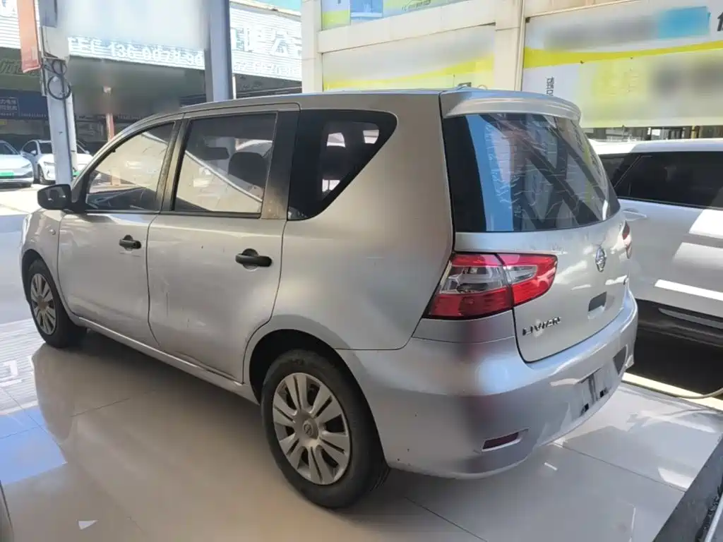 Nissan Livina 2018 2015 1.6XE CVT Comfort Edition