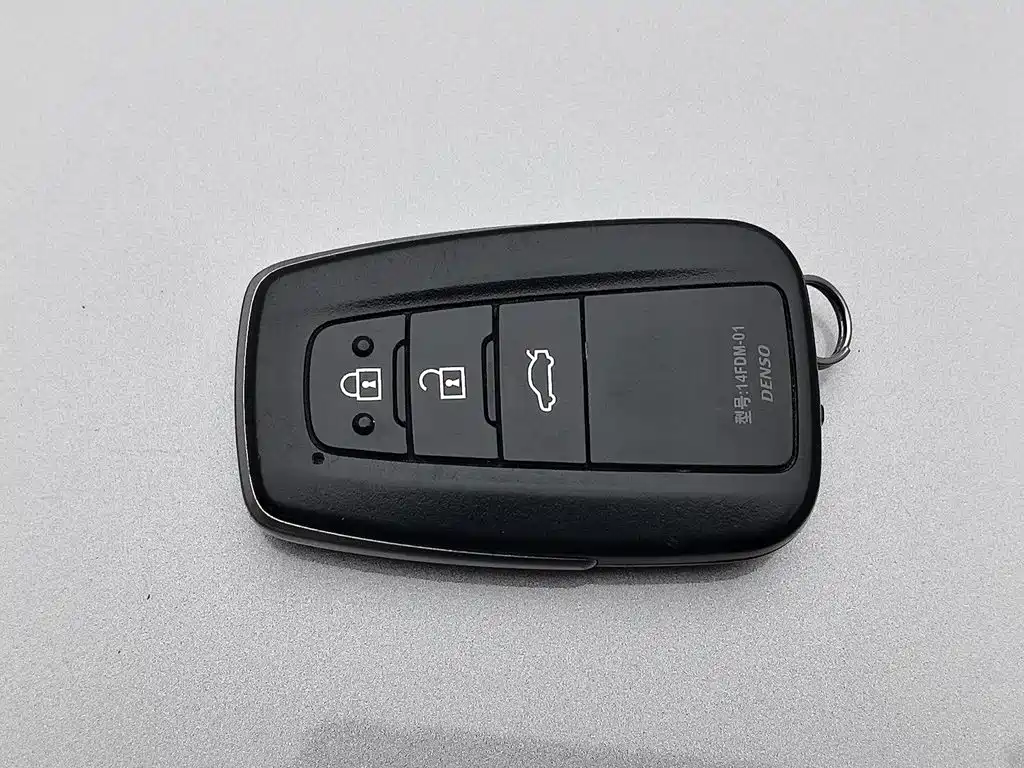 Photo 19 - Toyota Avalon