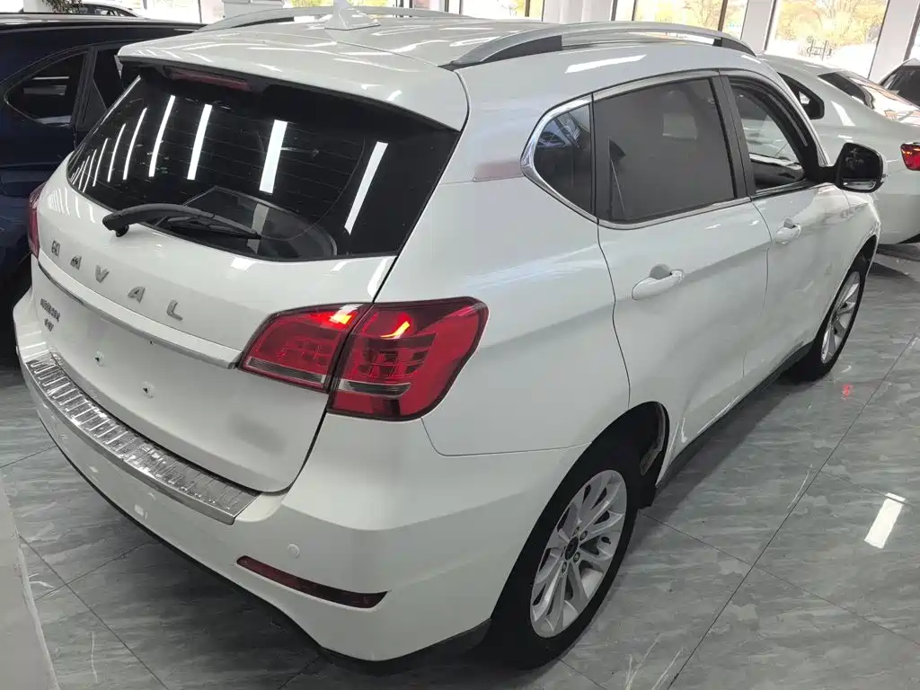 Фото 23 - Haval H2