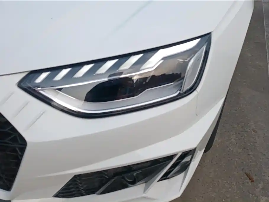 Audi A4L 2024 40 TFSI Luxury Dynamic фото 5