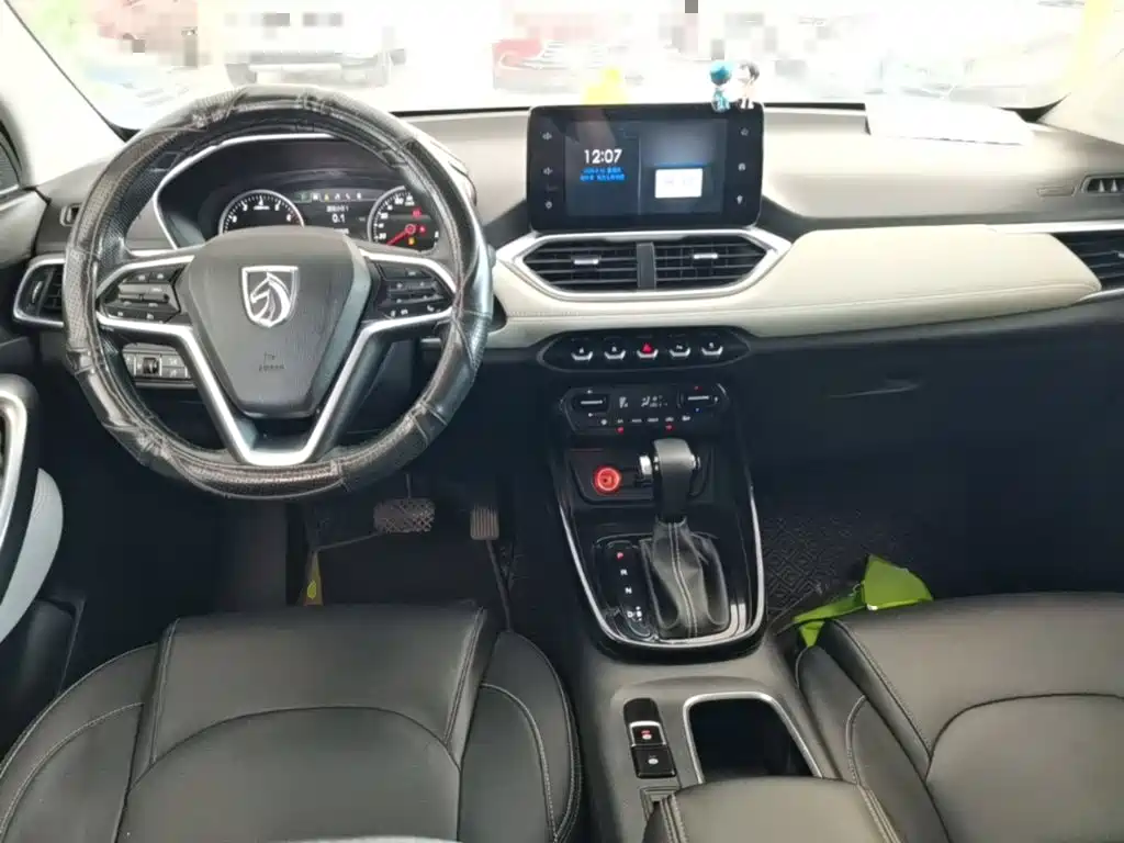 Baojun 530 2019 2018 Model 1.5T DCT Flagship (China V)