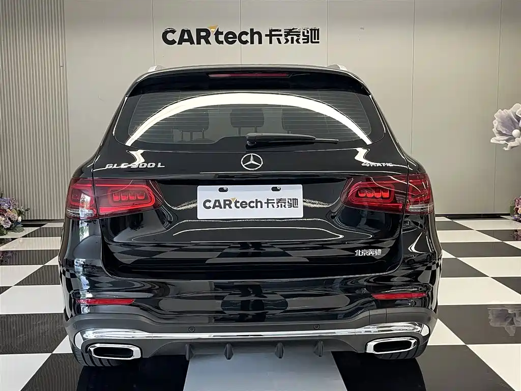 Mercedes-Benz GLC 2022 Facelift GLC 300 L 4MATIC Dynamic Collector's Edition фото 6