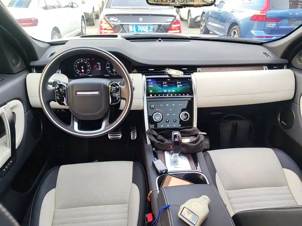 Land Rover Discovery Sport 2021 249PS R-Dynamic HSE Luxury Custom Edition фото 9