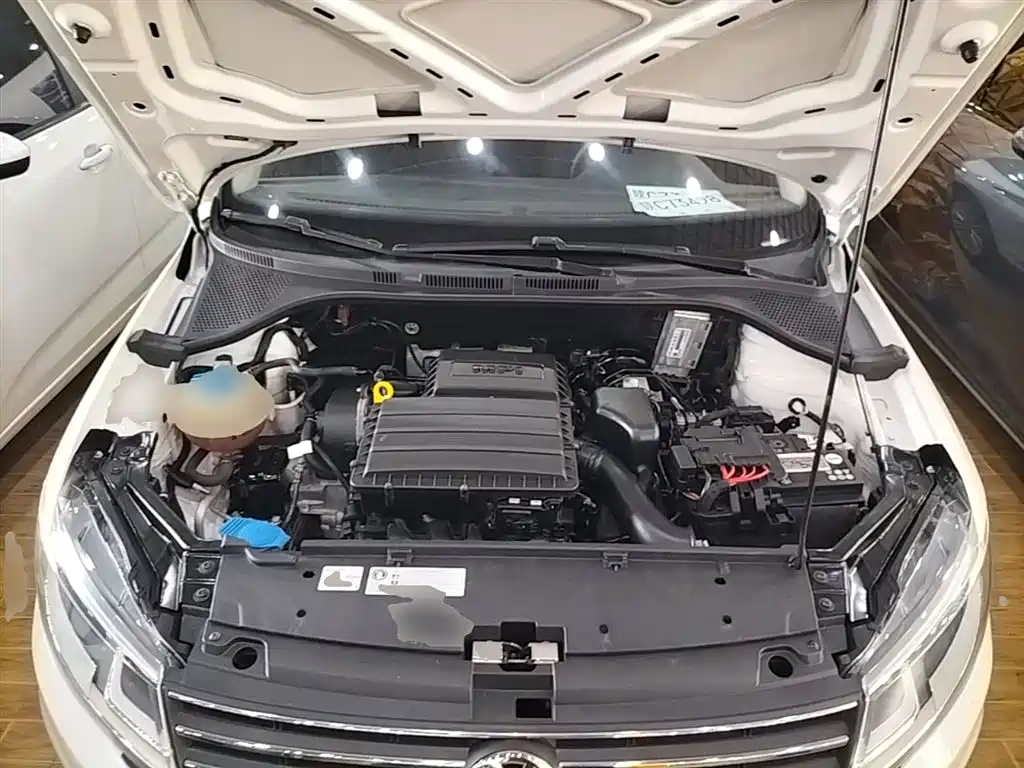 Volkswagen Santana 2018 1.5L Automatic Comfort Edition фото 20