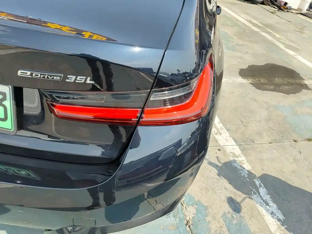 BMW i3 2025 eDrive 35 L фото 8