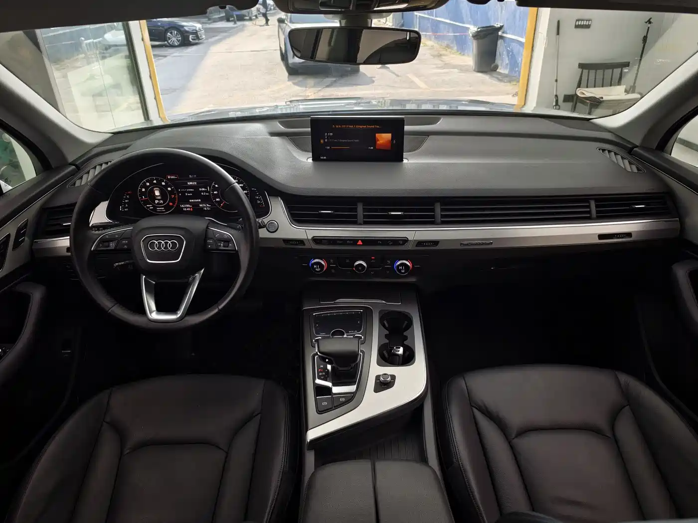AUDI Q7