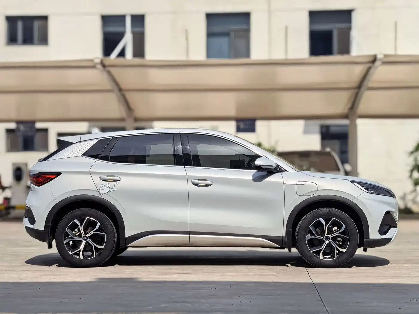 BYD Yuan PLUS 2022 510KM Premium фото 4