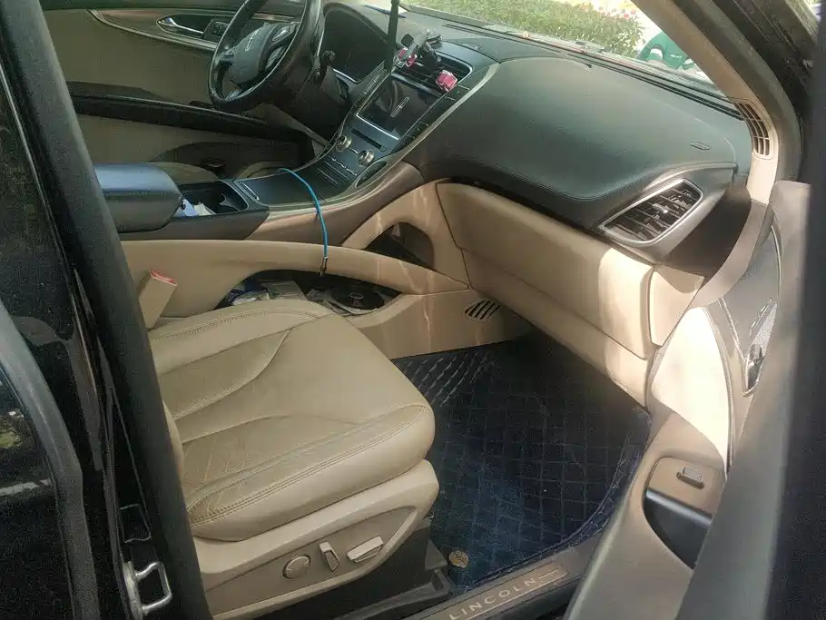 Lincoln MKX 2018 2017 2.0T 2WD Premium Edition