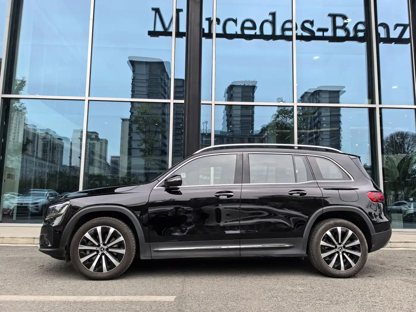 Mercedes-Benz GLB 2025 2025 Model GLB 220 Fashion Style