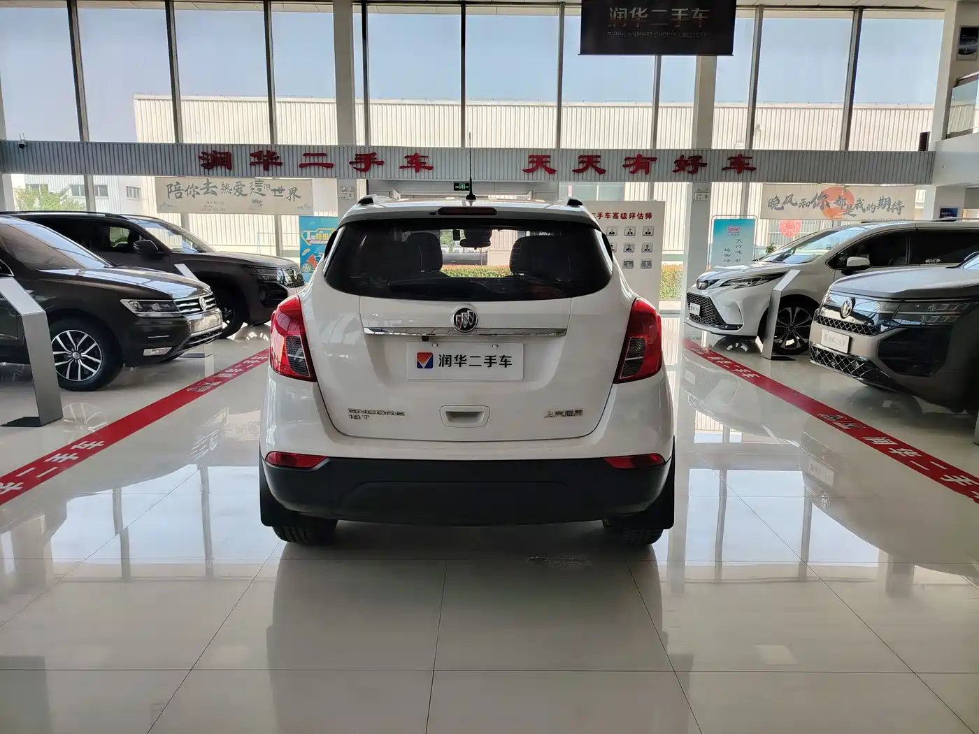 Buick Encore 2016 18T Automatic 2WD Urban Leading фото 11