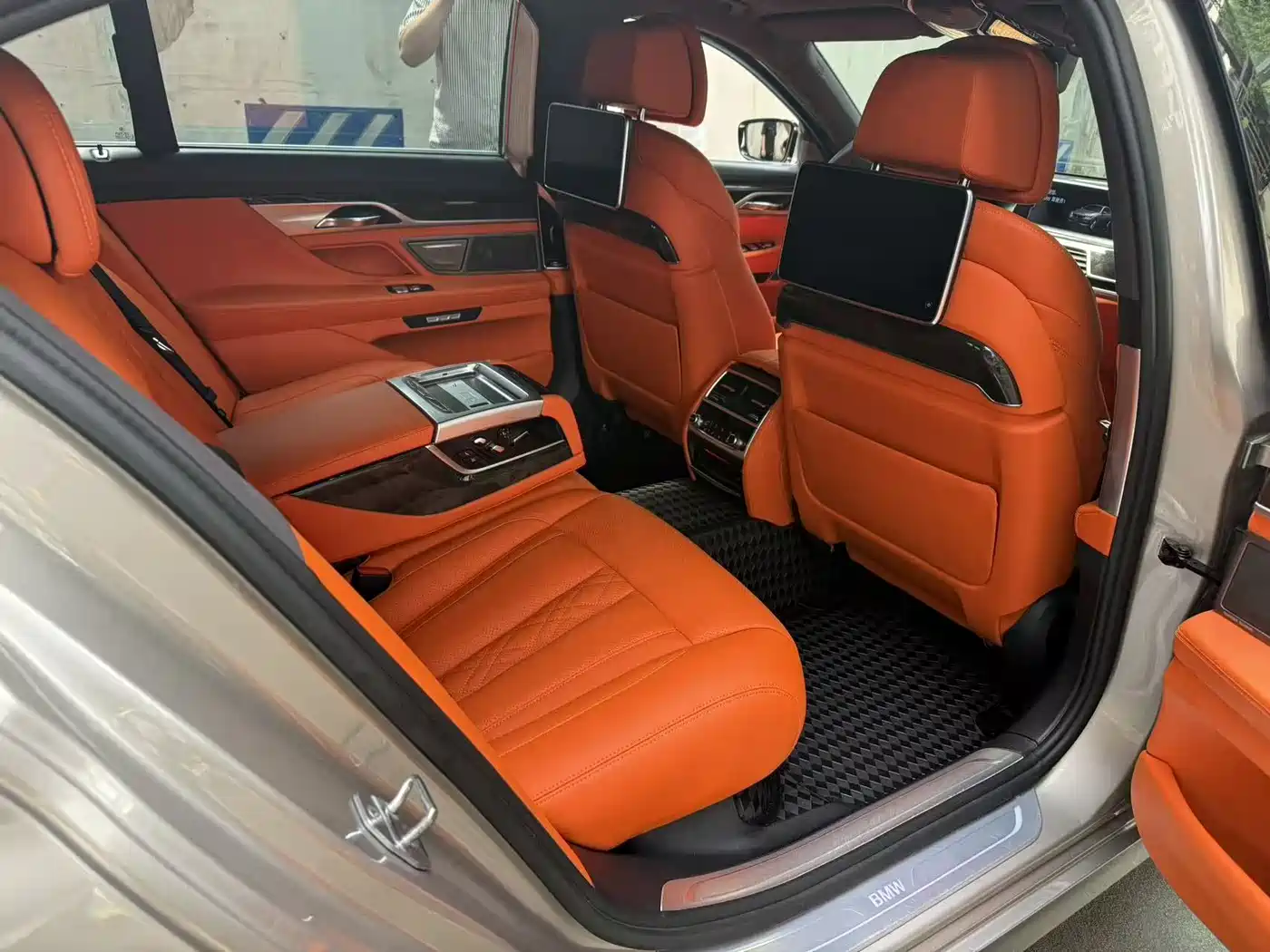 BMW 7 Series 2016 730Li Luxury фото 11