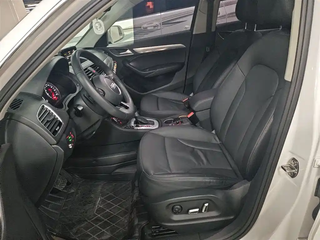 Audi Q3 2017 35 TFSI Style фото 15