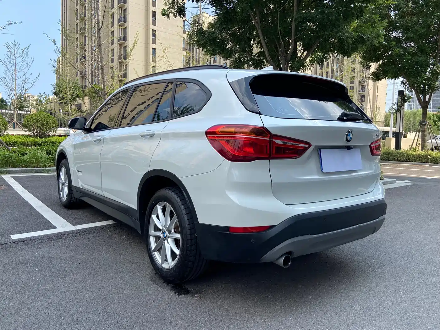 Фото 3 - BMW X1