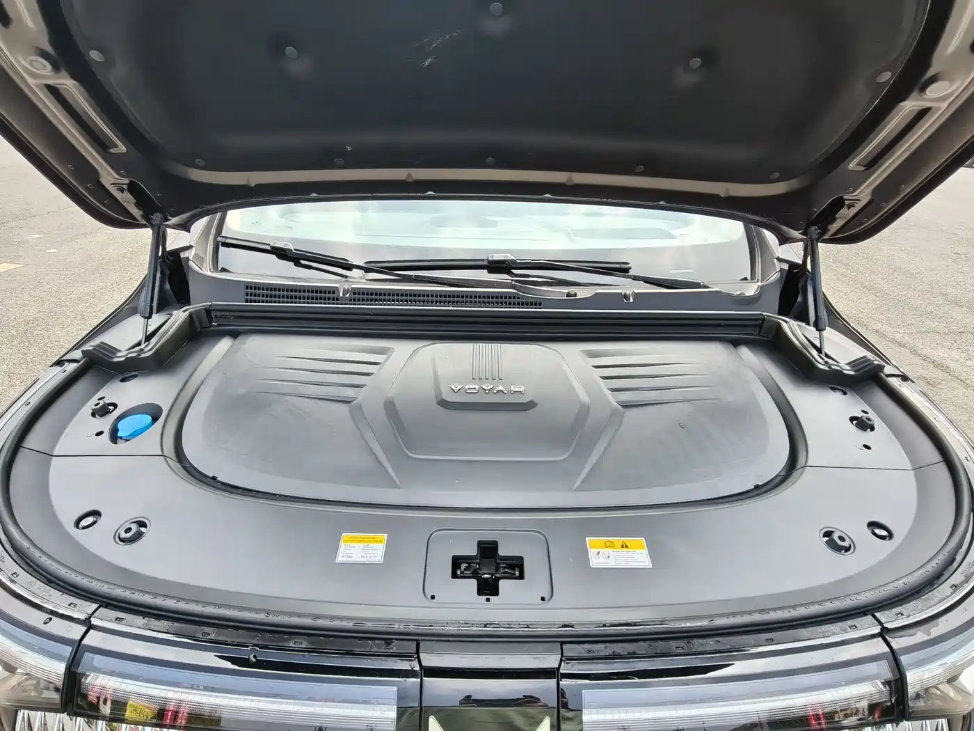 Voyah Auto Voyah Dreamer 2025 PHEV AWD Flagship Kunpeng Edition фото 11