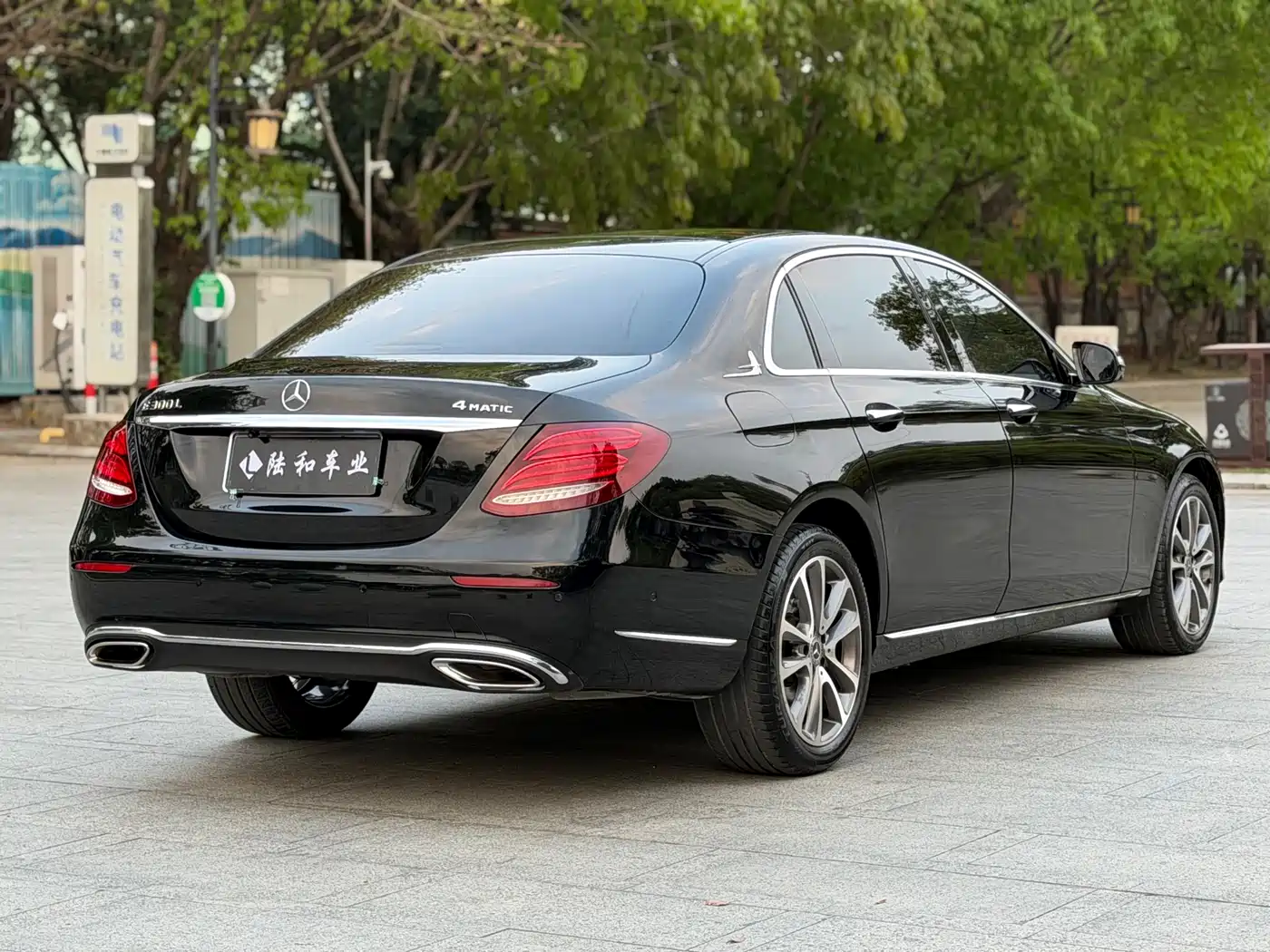 Mercedes-Benz E-Class 2018 Facelift E 200 L 4MATIC фото 21