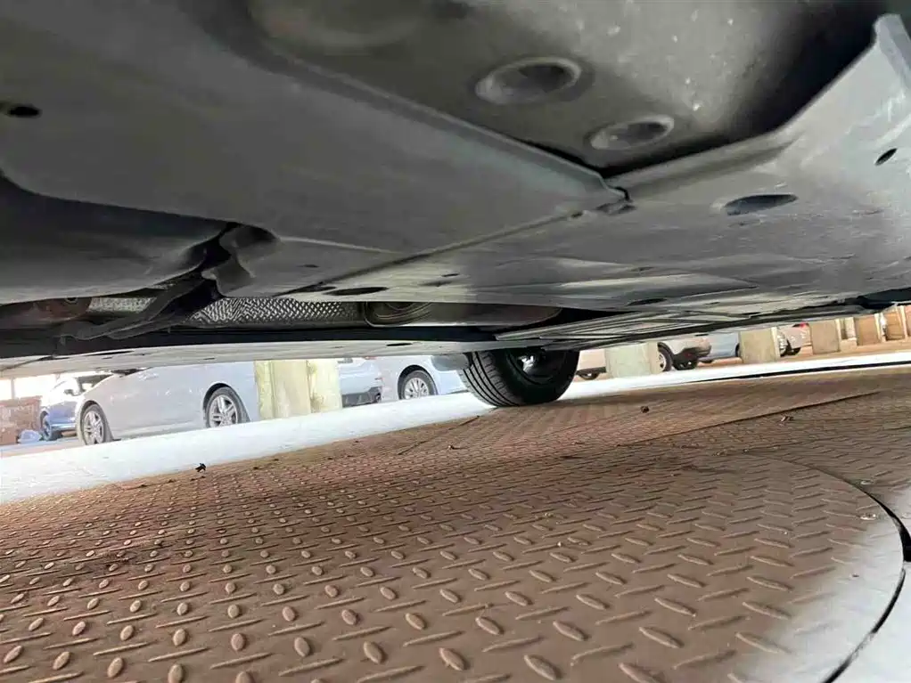 Volkswagen Tanying 2021 1.5L Automatic Smart Connect Edition фото 28