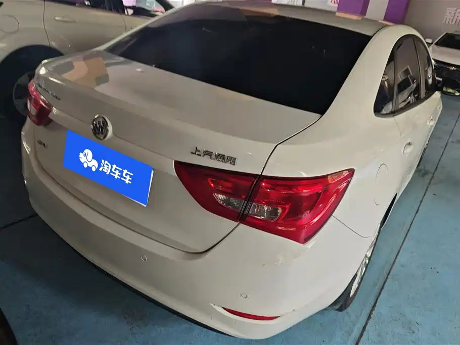 Buick Excelle 2016 15N Automatic Elite фото 3