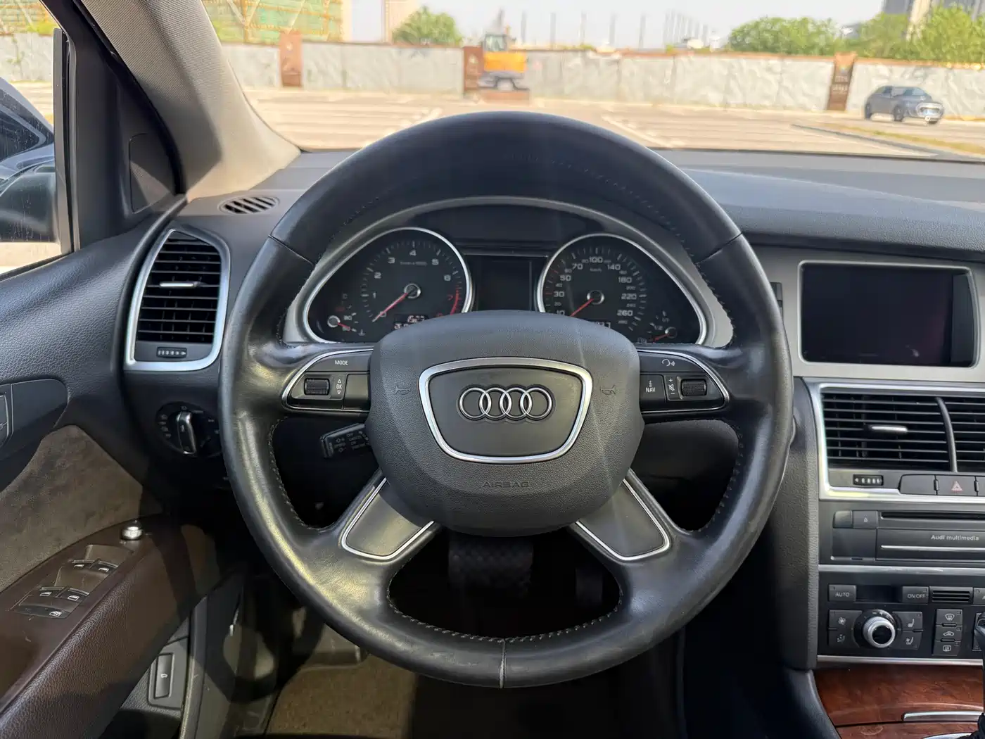 Audi Q7 2015 40 TFSI Classic Edition фото 7