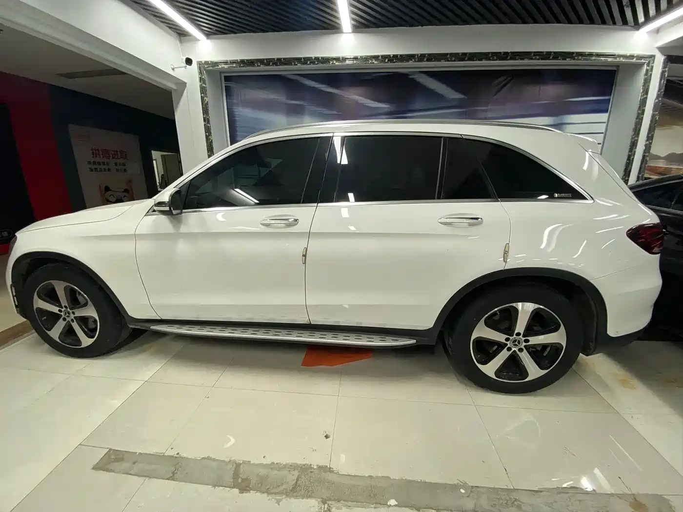 Mercedes-Benz GLC 2022 Model GLC 260 L 4MATIC Luxury Edition фото 15