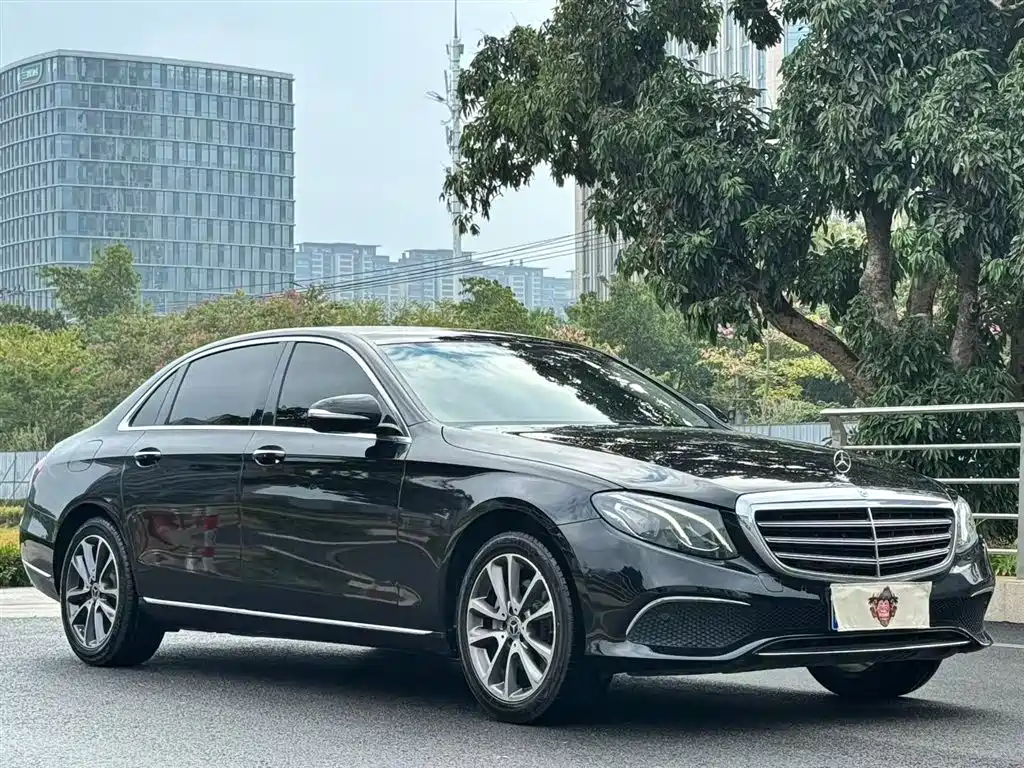 Mercedes-Benz E-Class 2020 Facelift E 260 L Sport фото 2