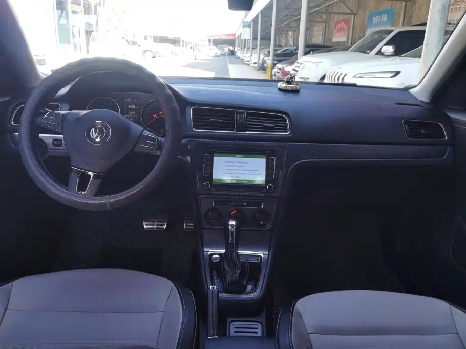 Volkswagen Gran Lavida 2014 2014 1.6L Auto