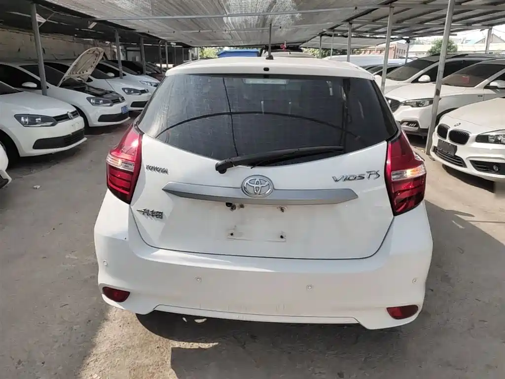 Toyota Vios FS 2017 1.5L CVT Fengchi Edition фото 6