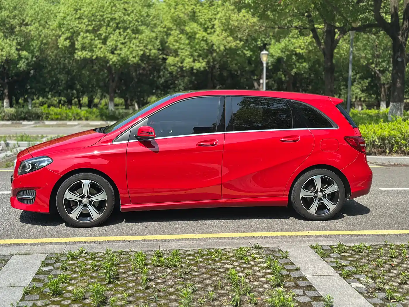 Mercedes-Benz B-Class 2017 B 200 Style фото 4