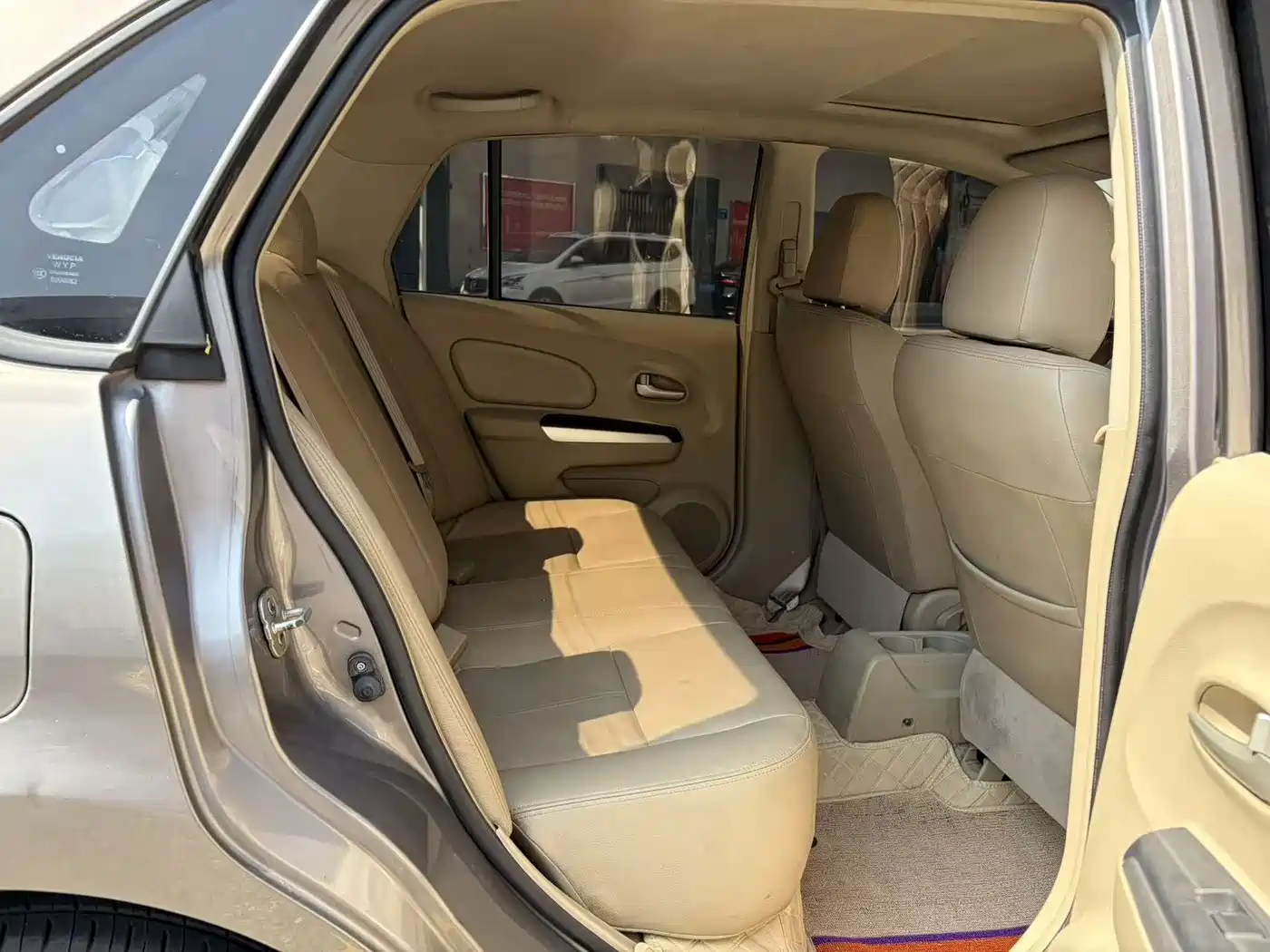 Venucia D50 2015 2015 1.6L Manual Luxury