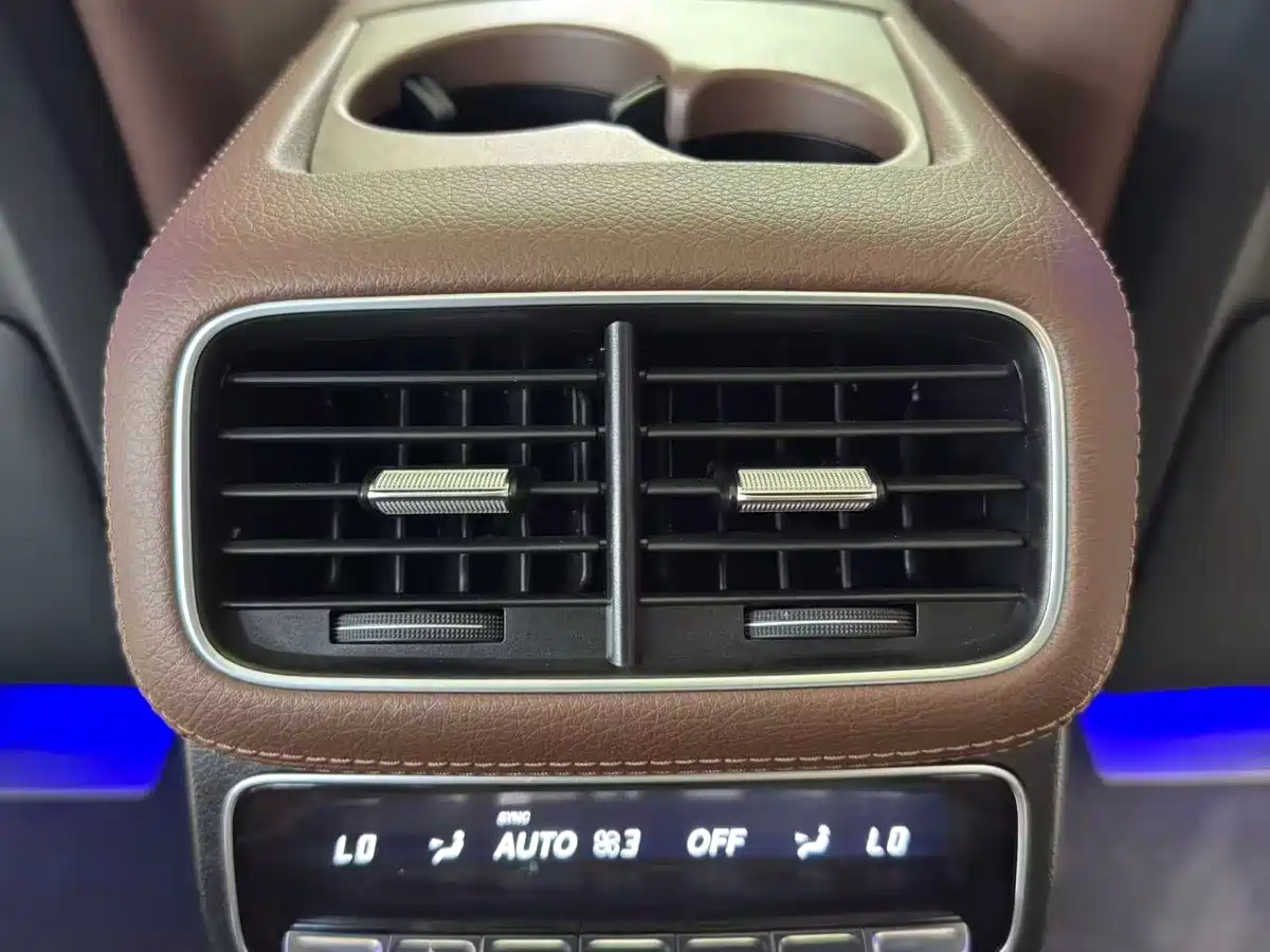 Mercedes-Benz GLS 2024 GLS 450 4MATIC Fashion Edition фото 7
