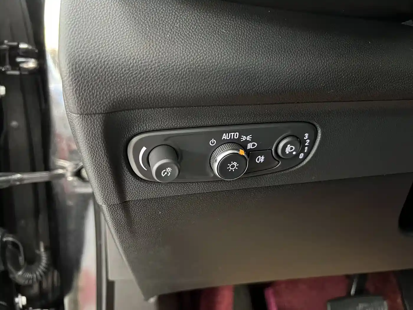 Buick Envision Plus 2023 Enclave Plus 652T 5-Seater Luxury фото 15