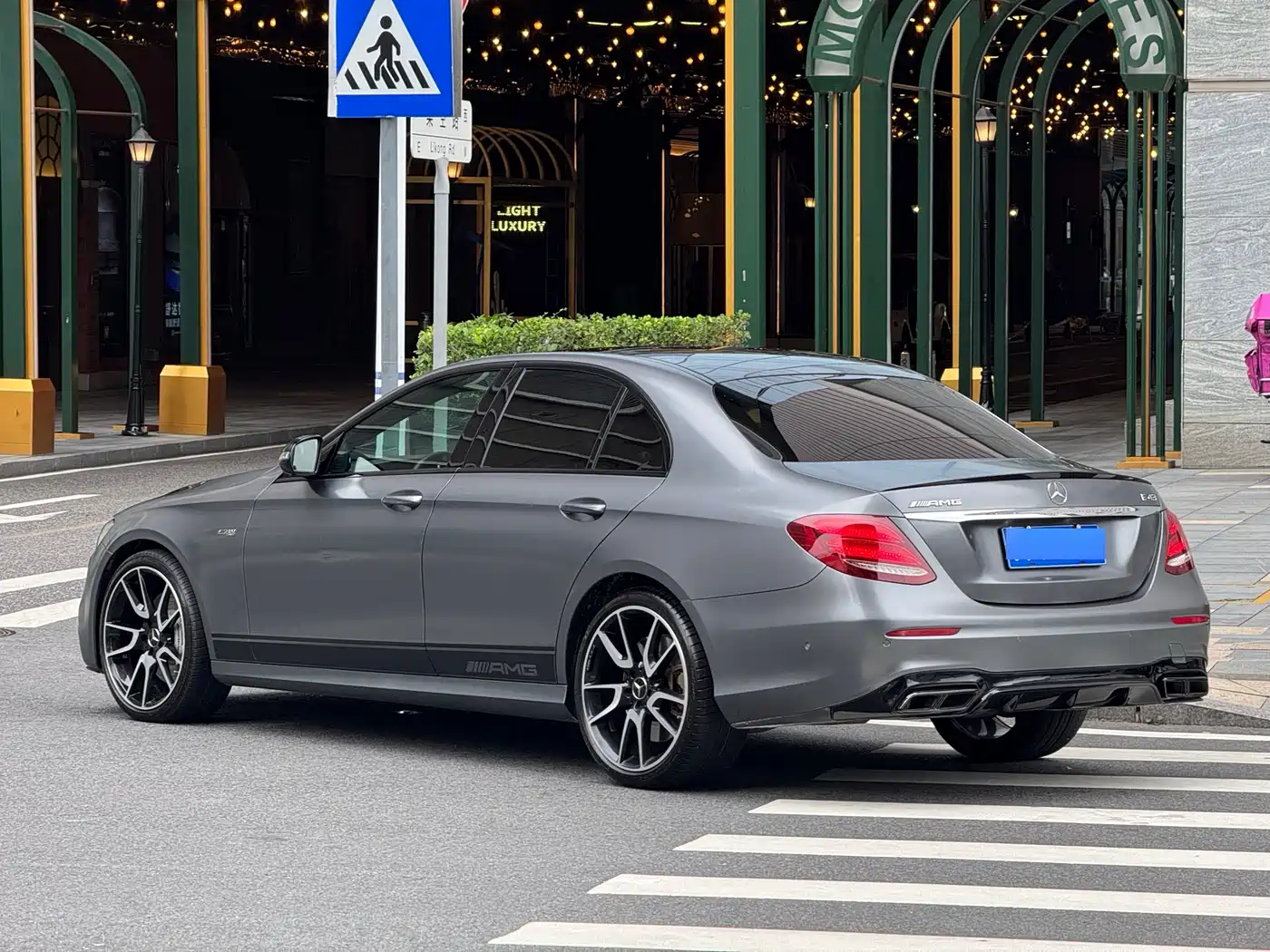 Mercedes-Benz E-Class AMG 2017 AMG E 43 4MATIC Special Edition фото 5