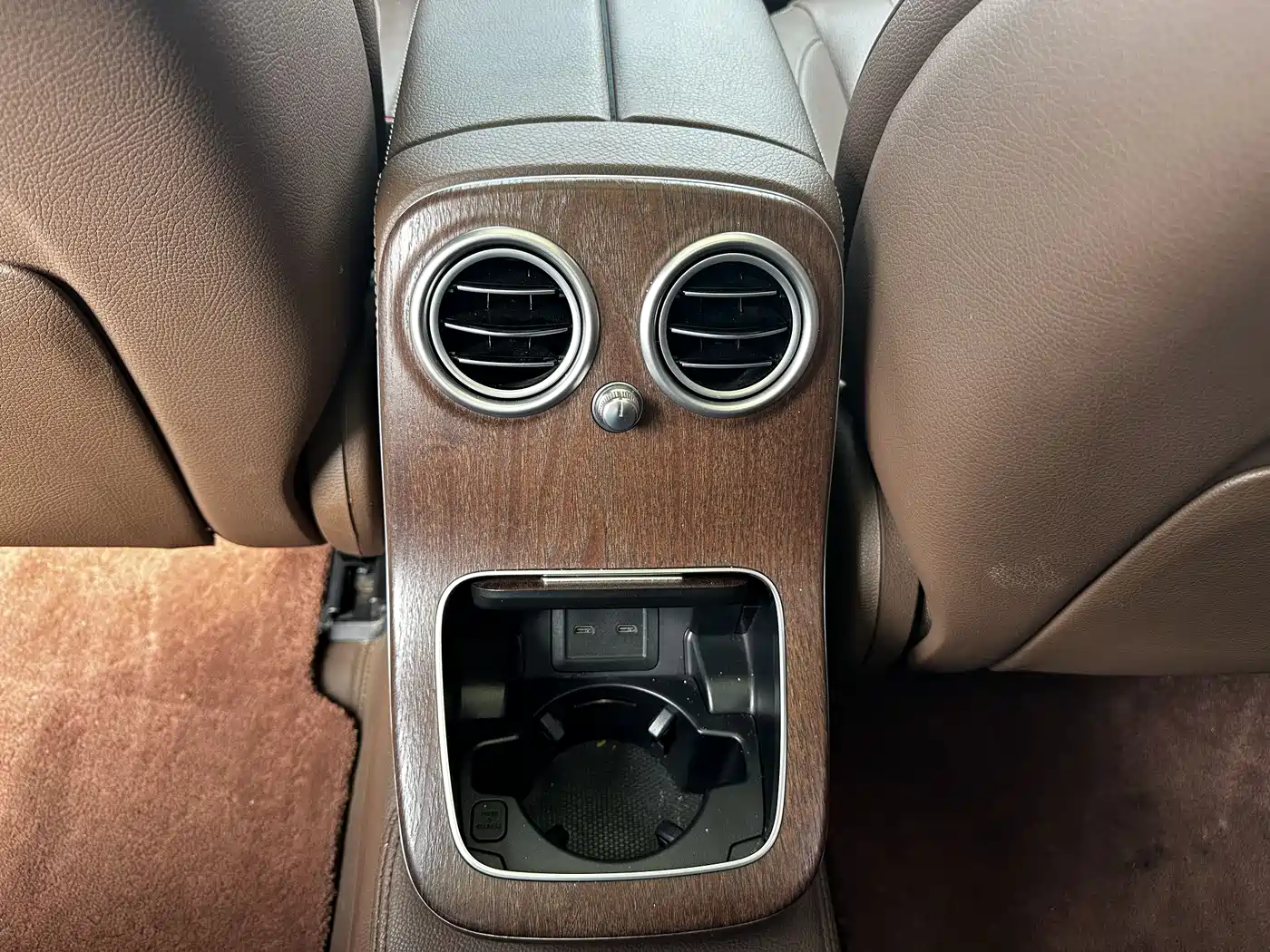 Mercedes-Benz E-Class 2023 E 300 L Luxury фото 11