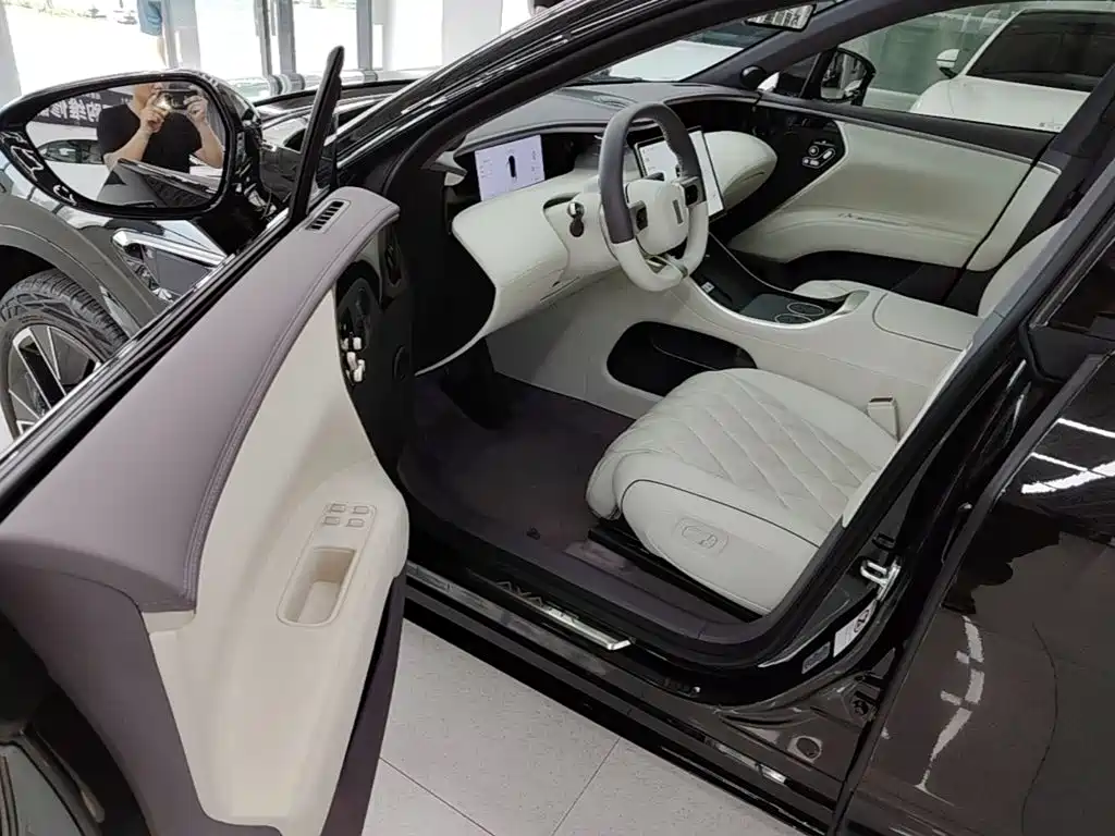 Avatr 11 2025 2025 Max Pure Electric AWD