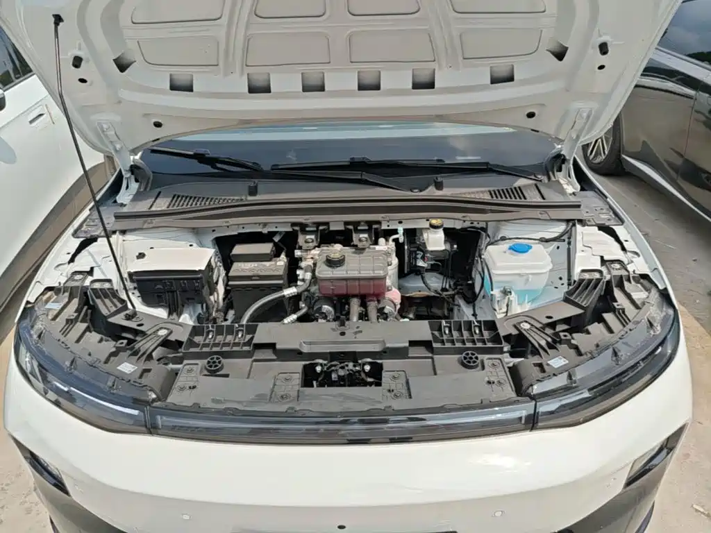 Leapmotor B01 2026 2025 Model 550 Smart Edition