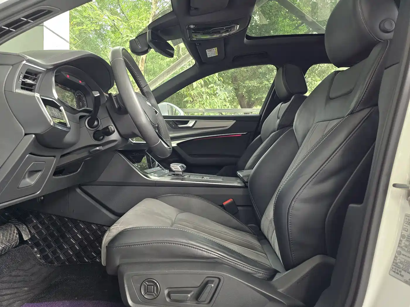 Audi A6L 2019 40 TFSI Luxury Dynamic фото 19