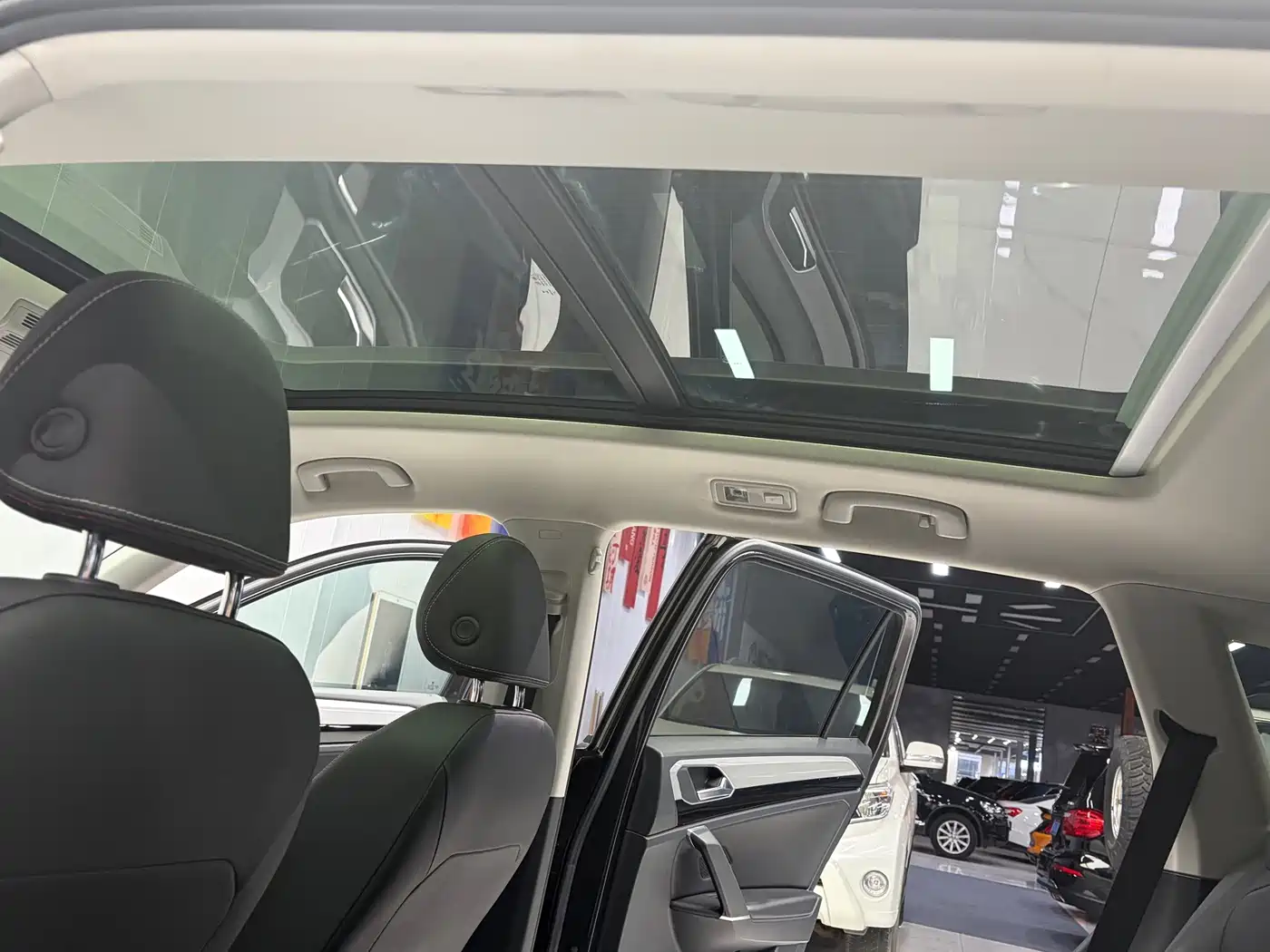 Volkswagen Tayron 2019 2019 Expedition 280TSI 2WD Luxury (China VI)