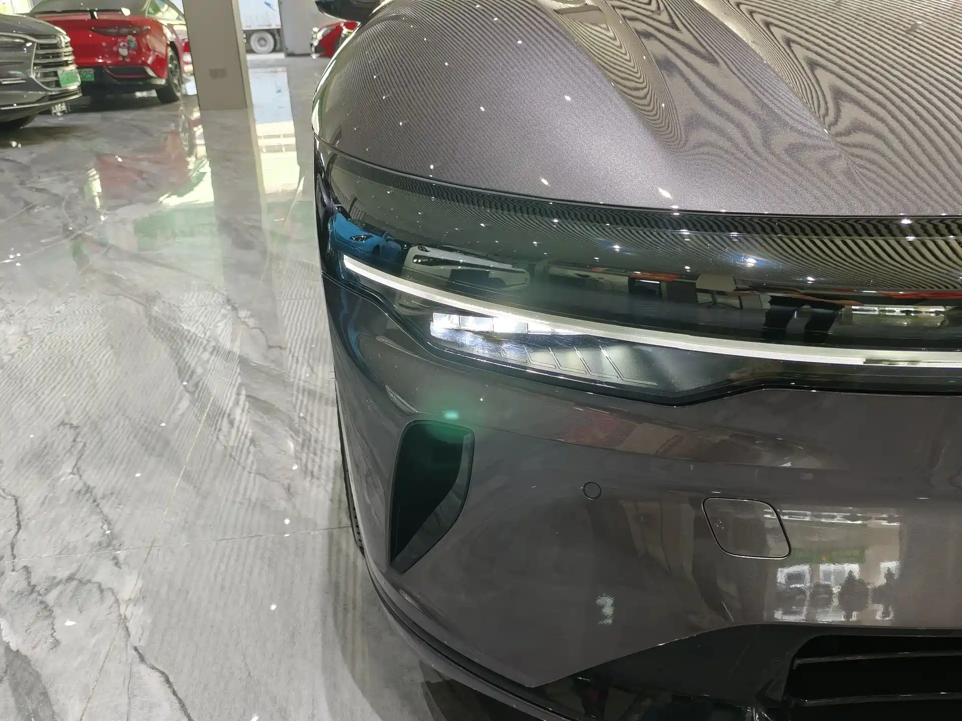 Фото 8 - ZEEKR 007GT