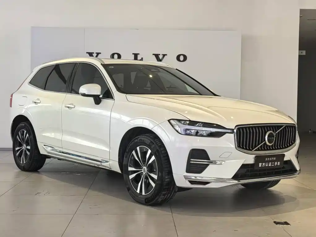 Фото 3 - Volvo XC60