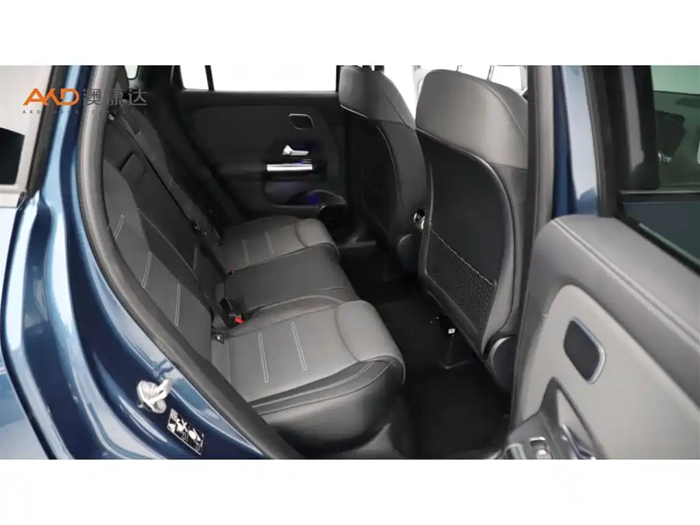 Mercedes-Benz GLA AMG 2021 AMG GLA 35 4MATIC фото 8